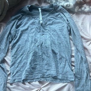 grey lululemon swiftly